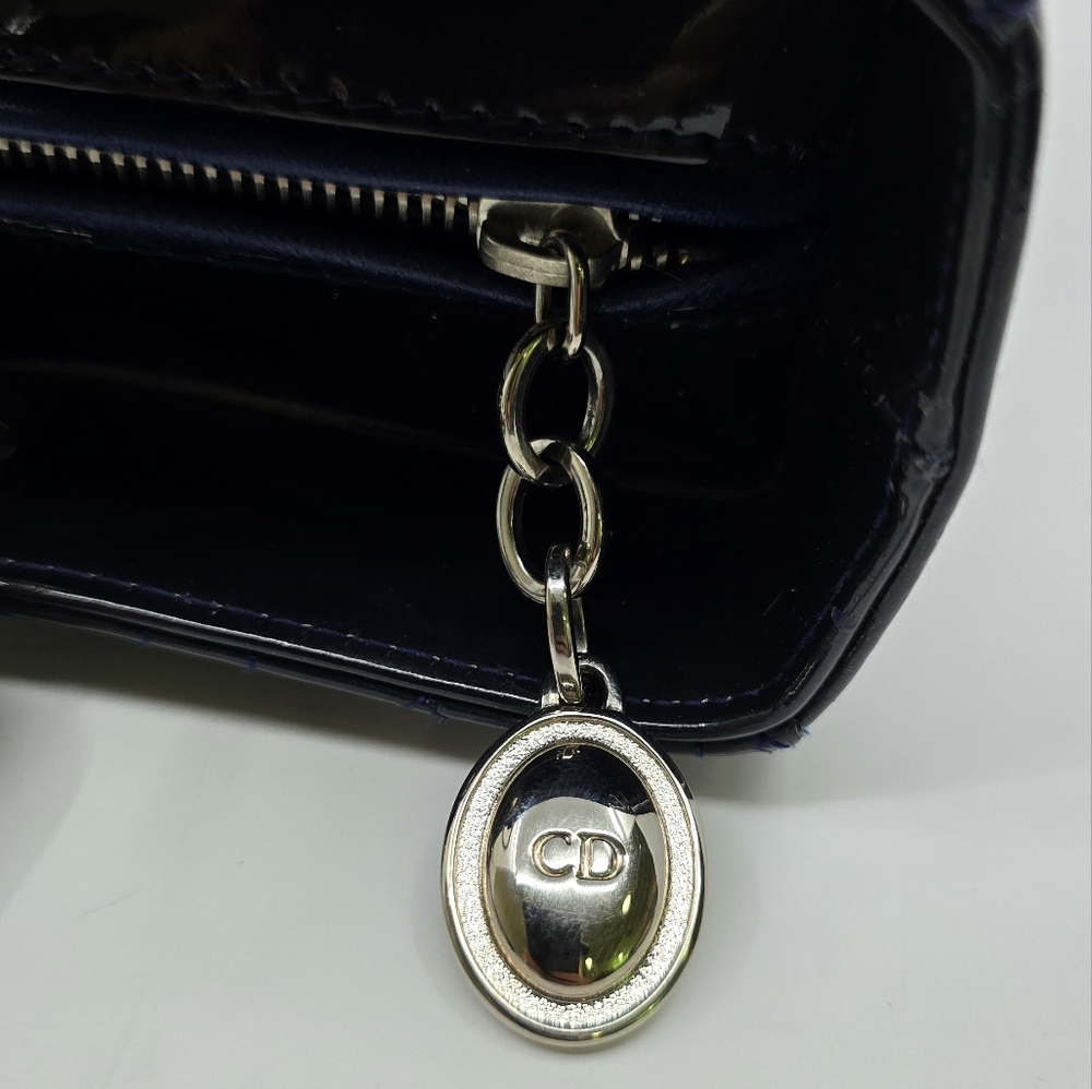 Christian Dior Cannage Lady Dior Large - Picture 5 of 15